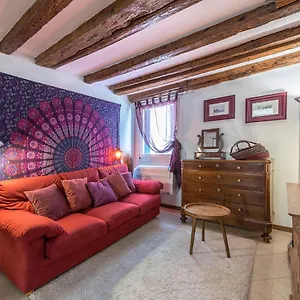 Apartament Piccolo - Cozy In The Heart Of Authentic, Wenecja
